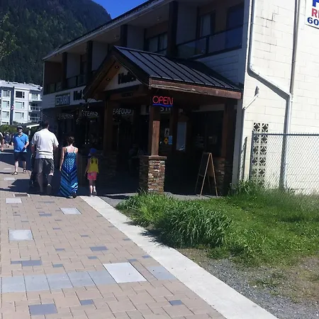 Spring Villa Hotel-3
